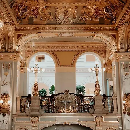 Magnificent Elegance By Magyar Street & Market Budapest