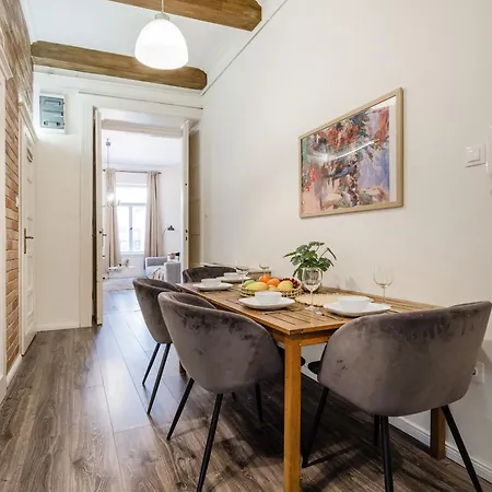 Apartmán Magnificent Elegance By Magyar Street & Market