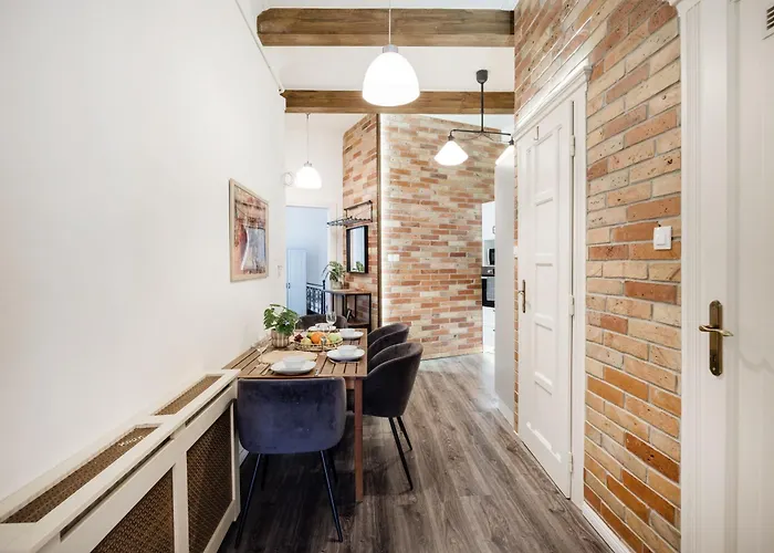 Magnificent Elegance By Magyar Street & Market Apartamento