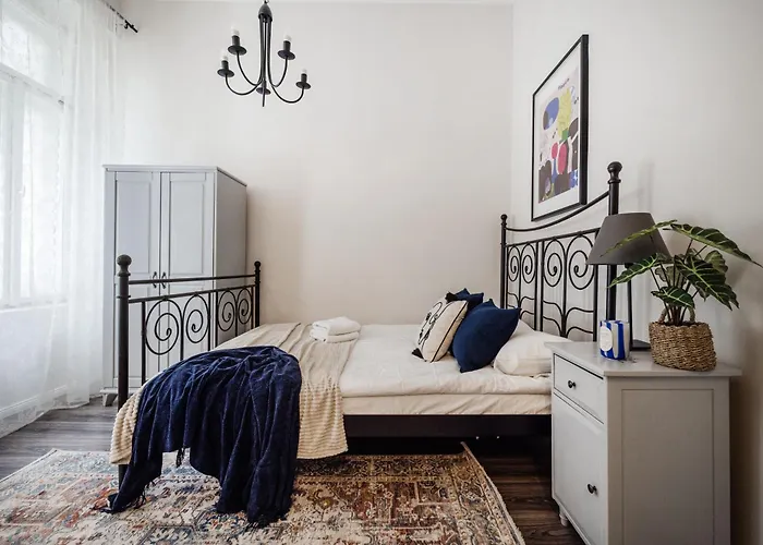 Magnificent Elegance By Magyar Street & Market Apartamento Budapeste