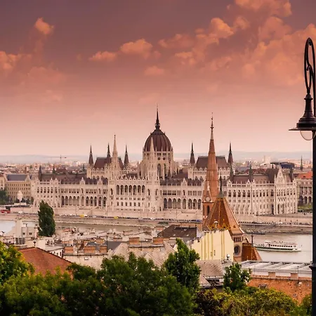 Apartamento Magnificent Elegance By Magyar Street & Market *